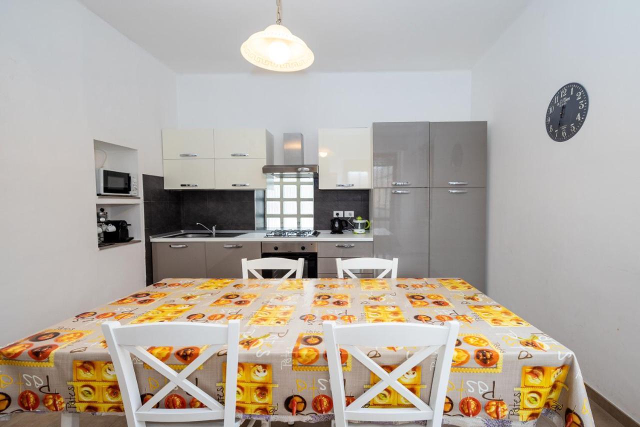 Apartamento Casa Romeo Finale Ligure Exterior foto